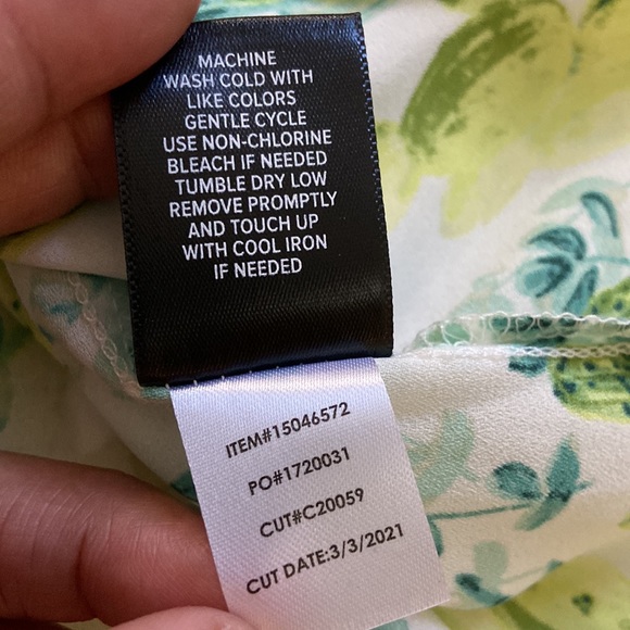 Torrid Cactus Blouse Size 00 - Picture 13 of 16